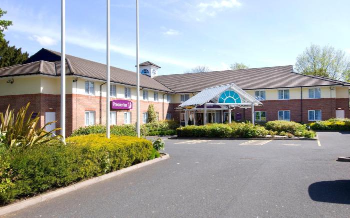 Premier Inn Birmingham Hall Green