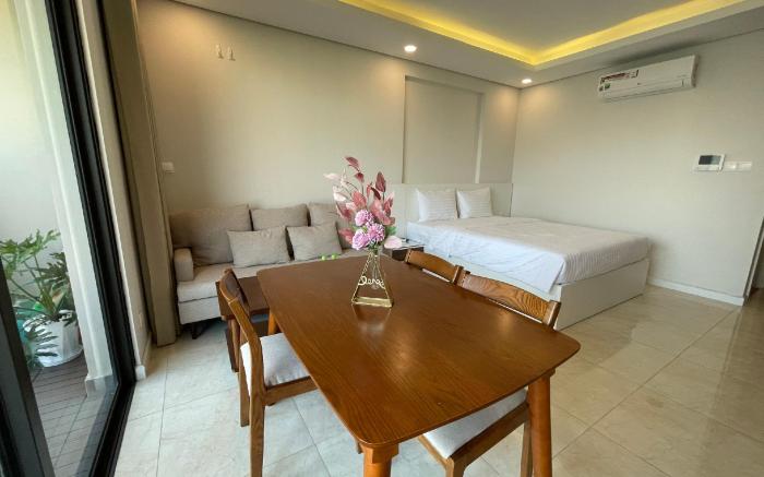 GAVI D'Capitale Studio 23 Lake view Tran Duy Hung