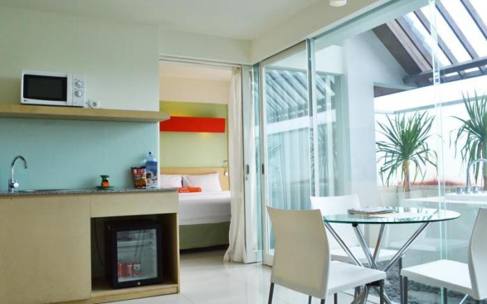 HARRIS Hotel & Residences Sunset Road