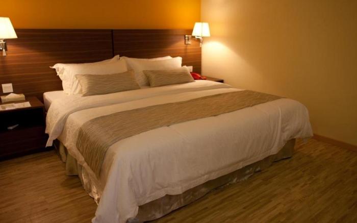 Pinetree Hotel