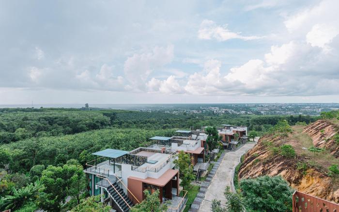 Sky View Luxury Pool Villa