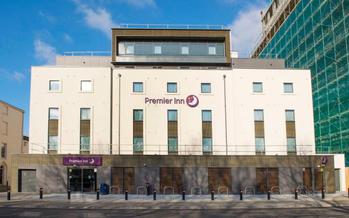Premier Inn Southampton - Cumberland Place