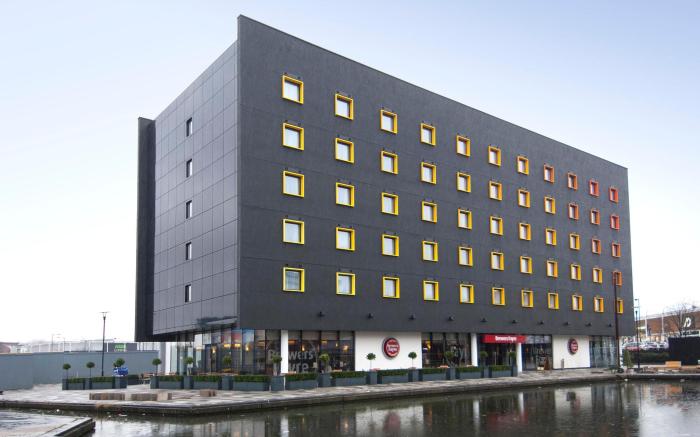 Premier Inn Walsall Town Centre