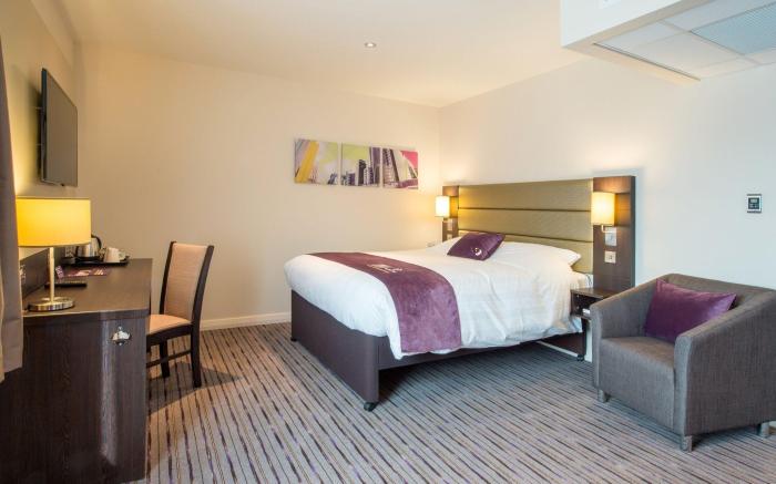 Premier Inn Yeovil Town Centre