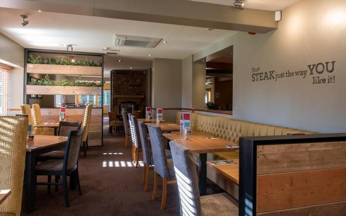 Premier Inn Walsall - M6 J10