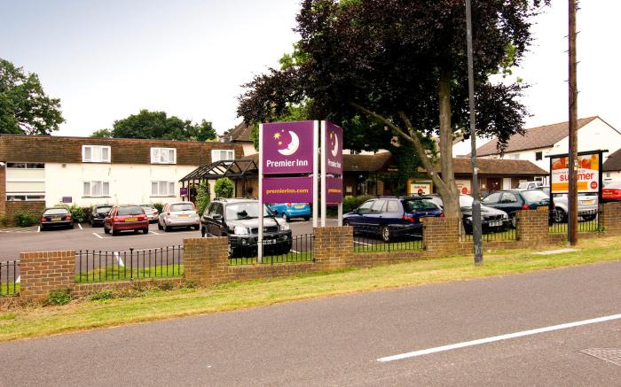 Premier Inn Gatwick Crawley - Goff's Park