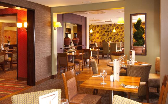Premier Inn Sunbury - Kempton Park