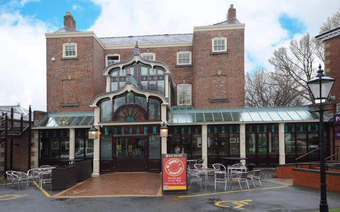 Premier Inn Stockport Central