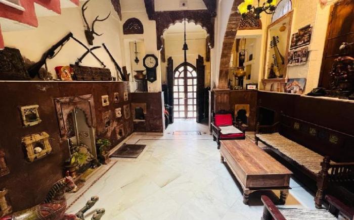 Juna Mahal Boutique Home stay