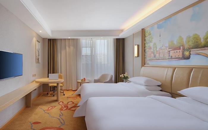 Vienna Hotel Jinjiang Bus Passenger Station