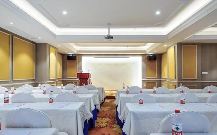Vienna Hotel Jiangsu Wujiang Shengze International Trade Center