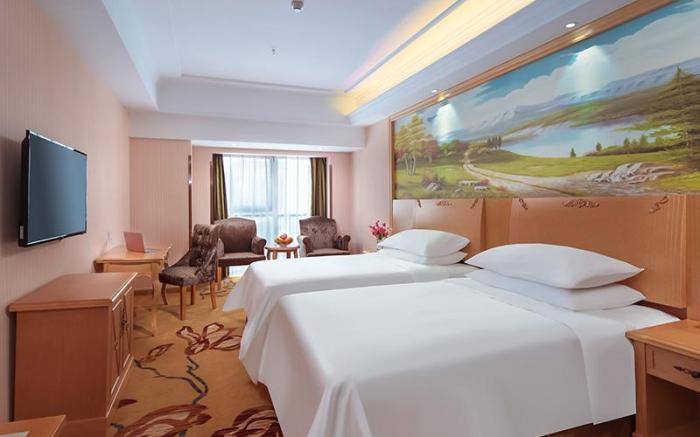 Vienna Hotel Jiangsu Wujiang Shengze International Trade Center