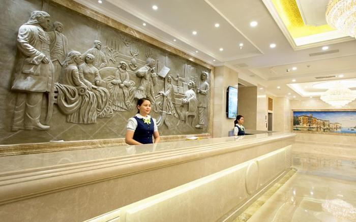 Vienna Hotel Chengdu Taikoo Li Chunxi Road Pedestrian Street