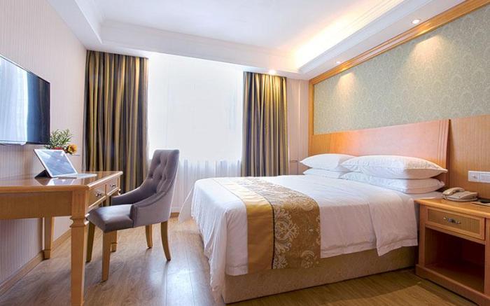 Vienna Hotel Chengdu Taikoo Li Chunxi Road Pedestrian Street