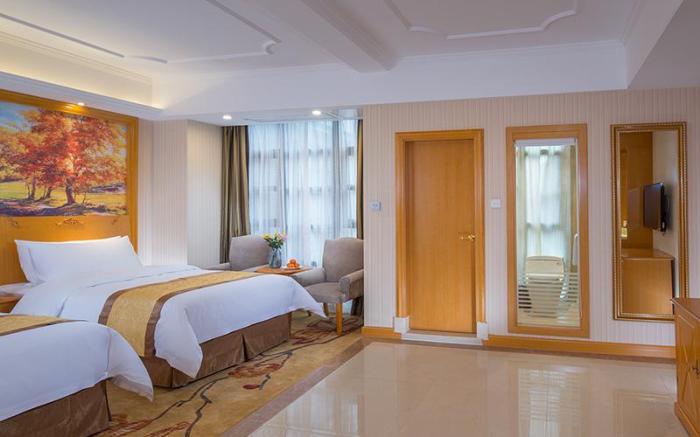 Vienna Hotel Chongqing Wanzhou Wanda Plaza