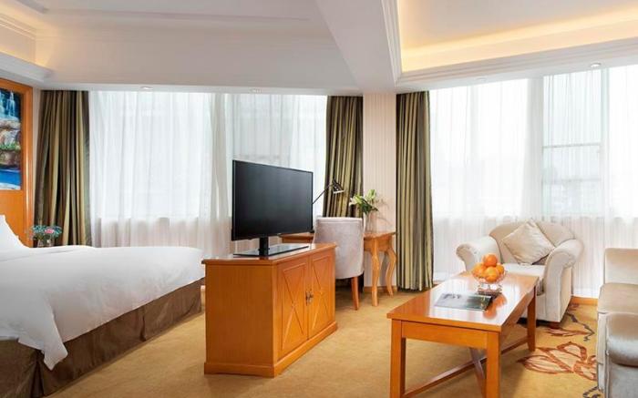 Vienna Hotel Guizhou Anshun Huangguoshu Waterfall Scenic Spot