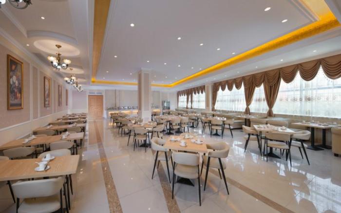 Vienna Hotel Hainan Lingshui Center