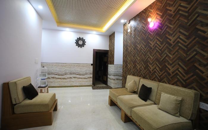 Domus Regency by ShriGo Hotels