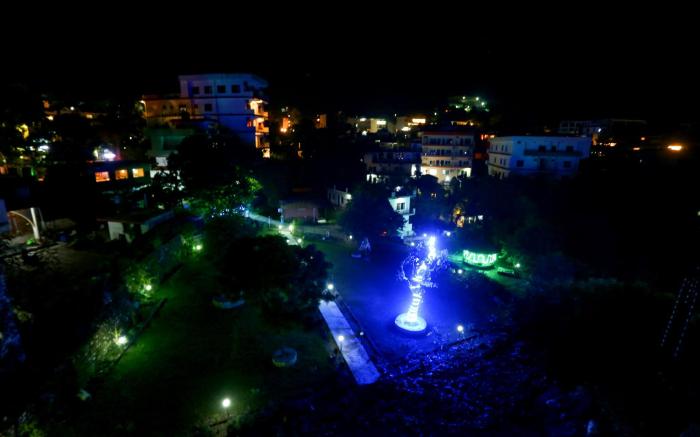 Raj Resort