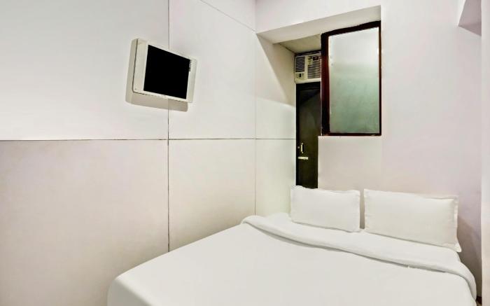 OYO 84596 Hotel North Campus