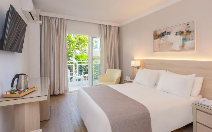 Hotel Las Arenas, Affiliated by Melia