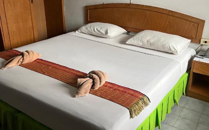 Dragon serviced apartment (Pattaya)
