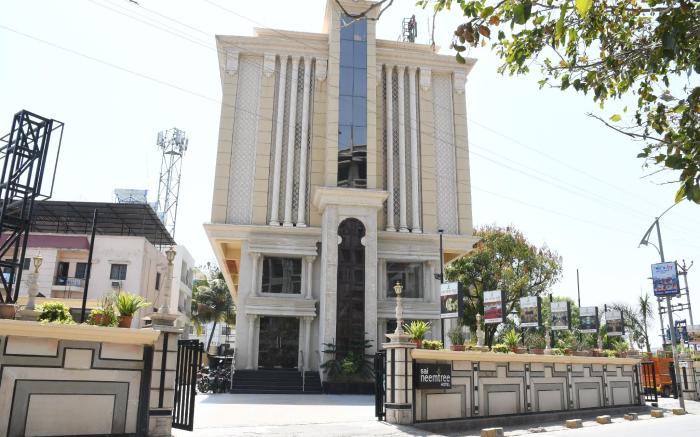 Sai Neem Tree Hotel