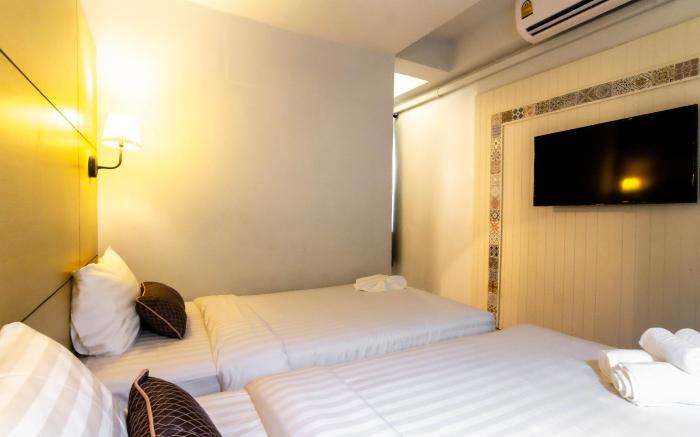 Montree Phuket Hotel
