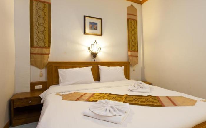 The Little Moon Residence