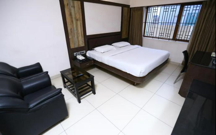 WESTLAND HOTEL