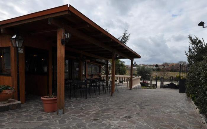 Casale De Santis