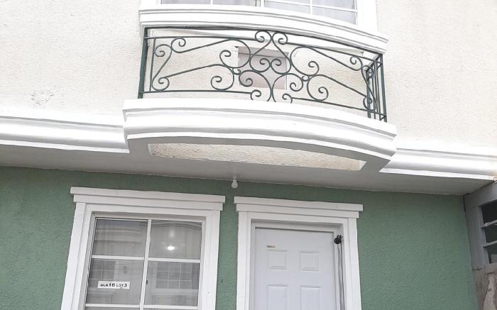 Whole House near Enchanted Kingdom, Markets, Malls