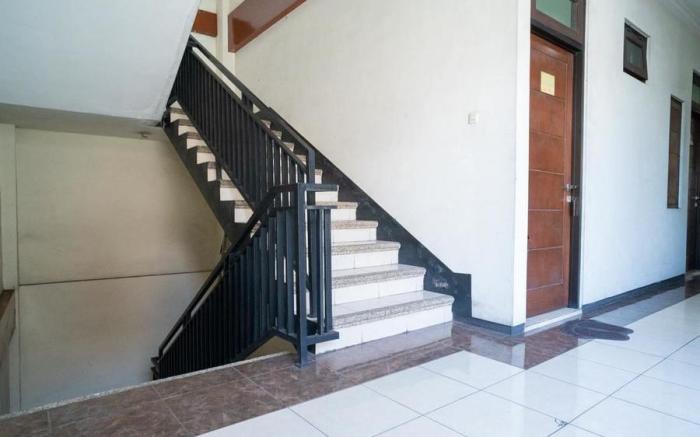 Urbanview Hotel de Kopen Malang by RedDoorz