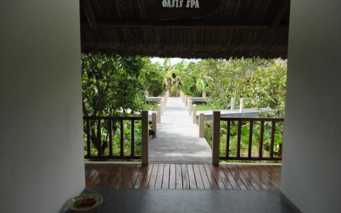 Mekong Riverside Boutique Resort & Spa