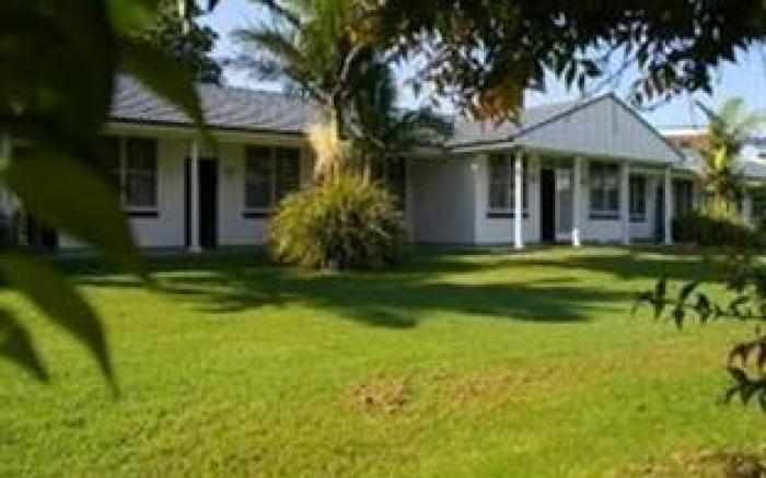 Colonial Court Motor Inn