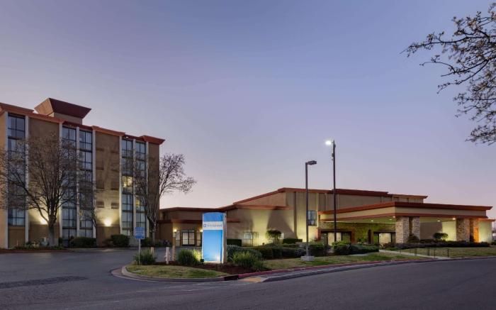 Wyndham Sacramento
