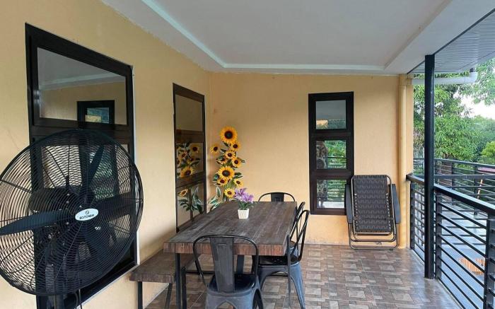 MS Residence San Juan La Union Top Floor House