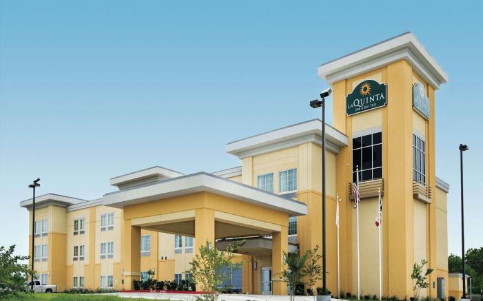 La Quinta Inn & Suites by Wyndham Karnes City - Kenedy