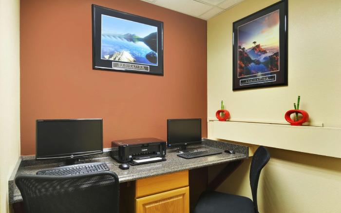 Best Western PLUS Graham Inn