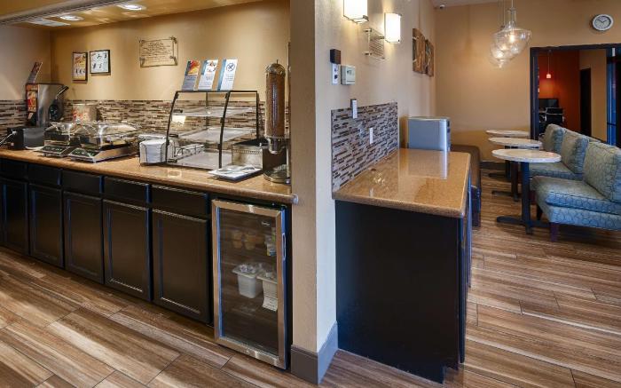 Best Western Plus Edinburg Inn  Suites
