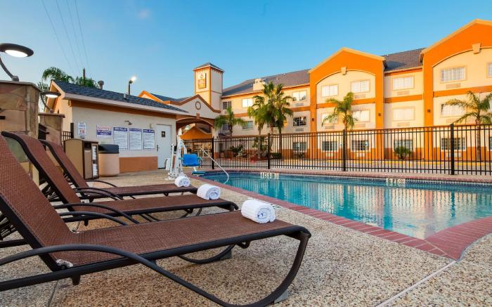 Best Western Plus Houston Atascocita Inn & Suites