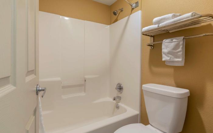 Best Western Taylor Inn