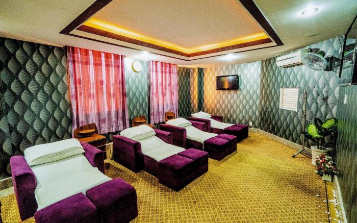 Duc Long Gia Lai Hotels & Apartment