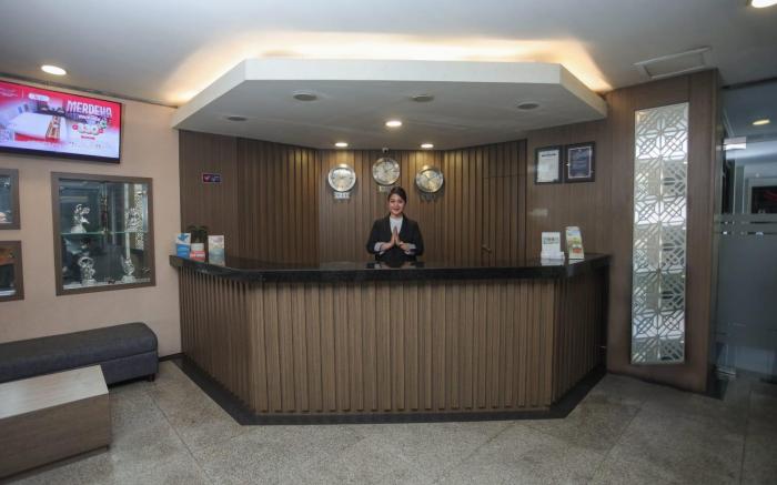 Grand Palace Hotel