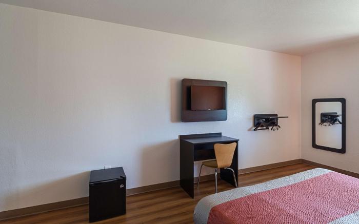 Motel 6 Bedford, TX - Fort Worth