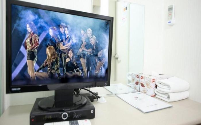 K Pop Residence I