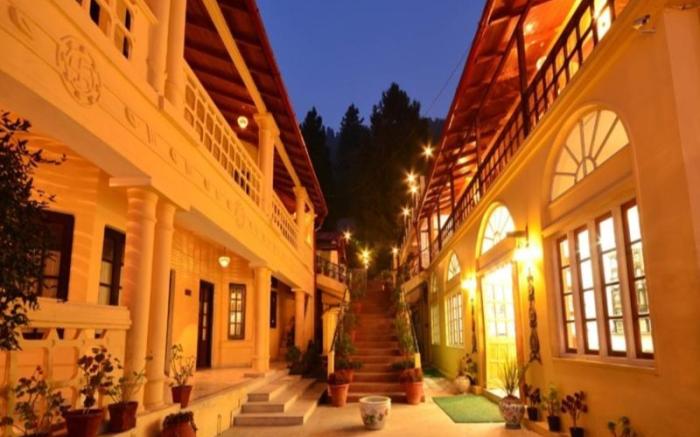 The Pavilion Hotel