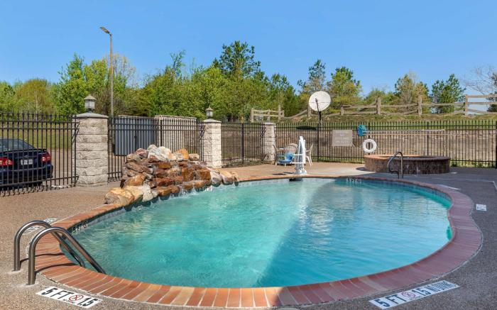 Best Western Mineola Inn