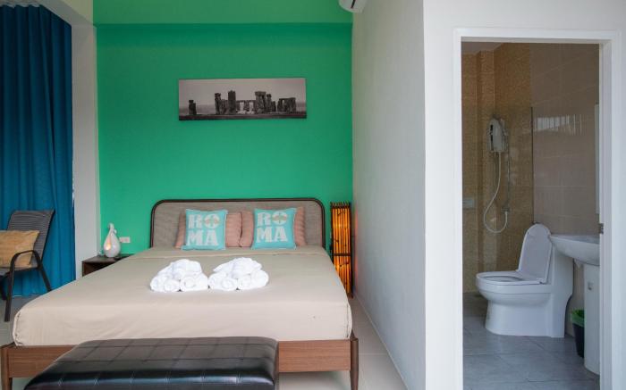 Charm Resort Cha-am