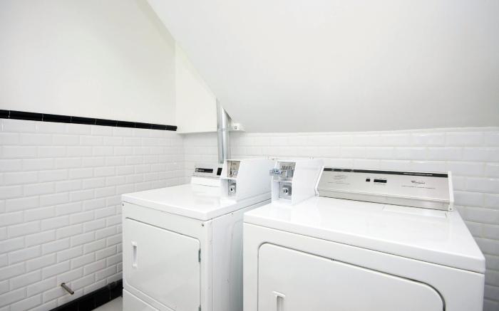 Box House Hotel